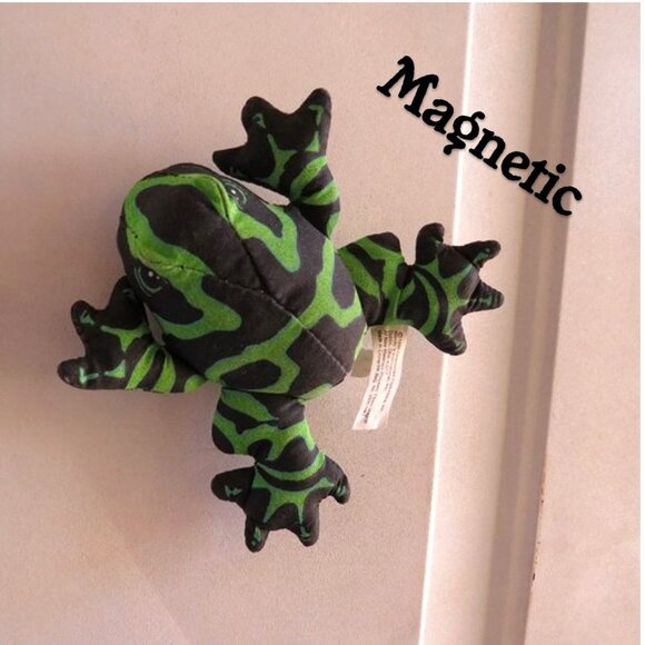 Magnetic Frog WENDYS WILD LIFE KIDS MEAL 1999 works great! stuffed animal - Picture 1 of 9